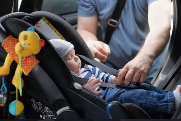 Κίνδυνος για σοβαρές επιπτώσεις στα παιδιά από τα παιδικά καθίσματα! - Cars