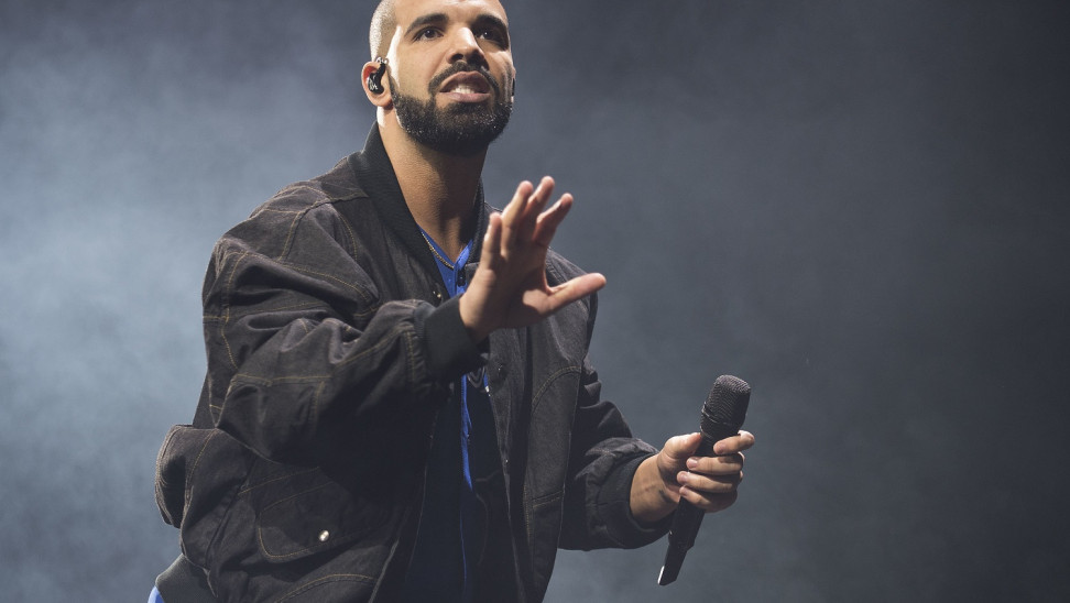 O Drake νοίκιασε στάδιο 70.000 θέσεων για πάρτι μετά τα Billboard Awards