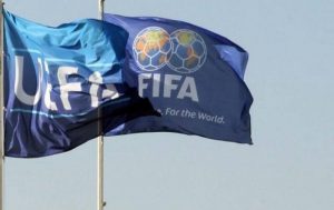 FIFA και UEFA αποβάλλουν τις ρωσικές ομάδες και την εθνική Ρωσίας από τις διεθνείς διοργανώσεις