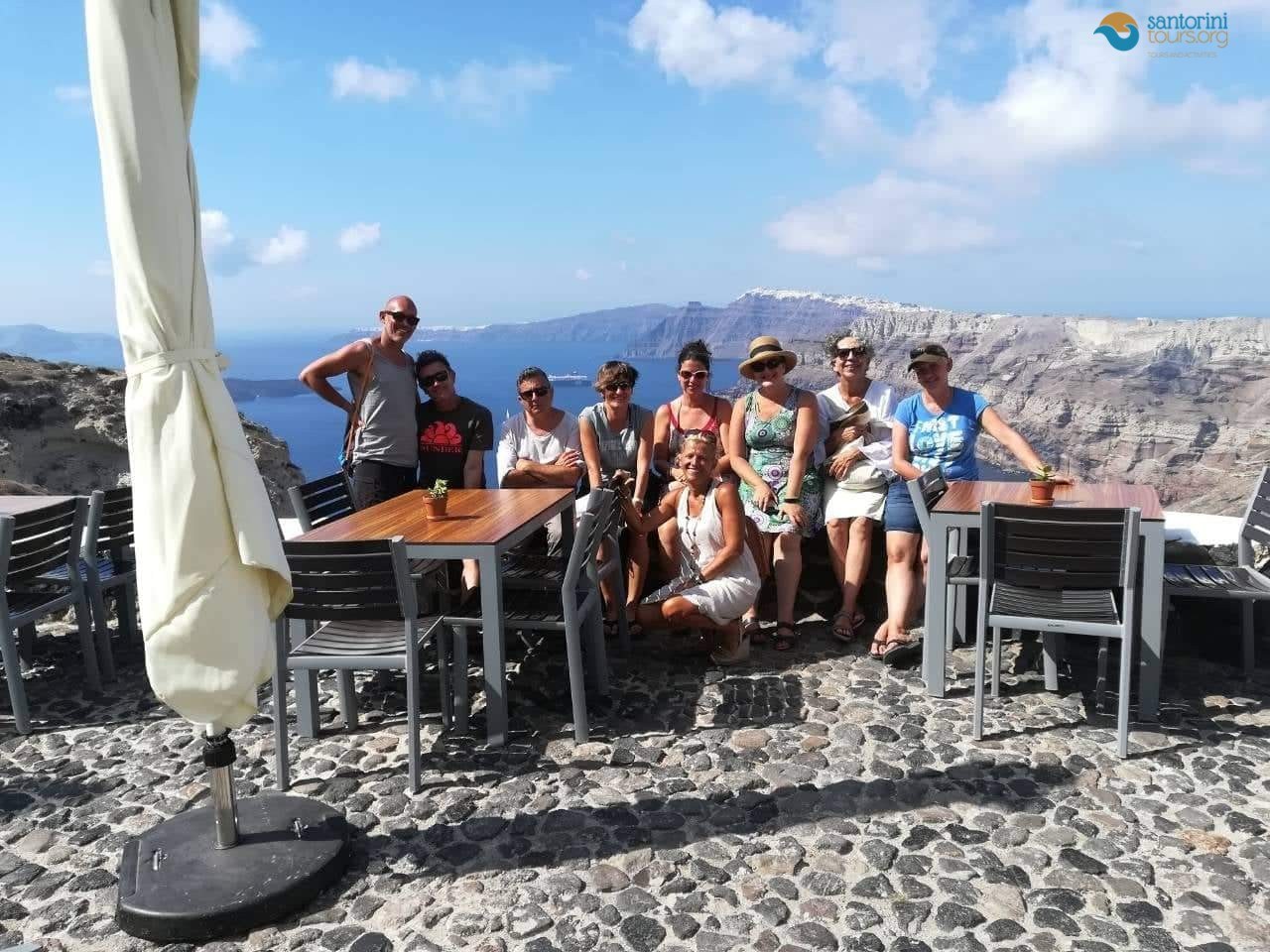 santorini tour guide