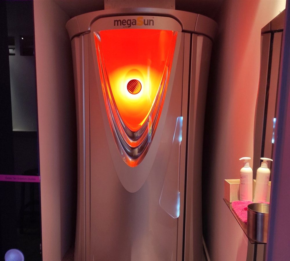 Πώς Κρατάτε το Χρώμα από το Solarium Μετά τις Πρώτες Εβδομάδες